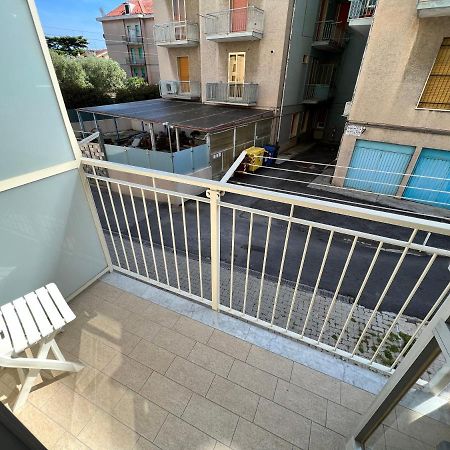 Bilocale Pf Apartment Loano Exterior photo