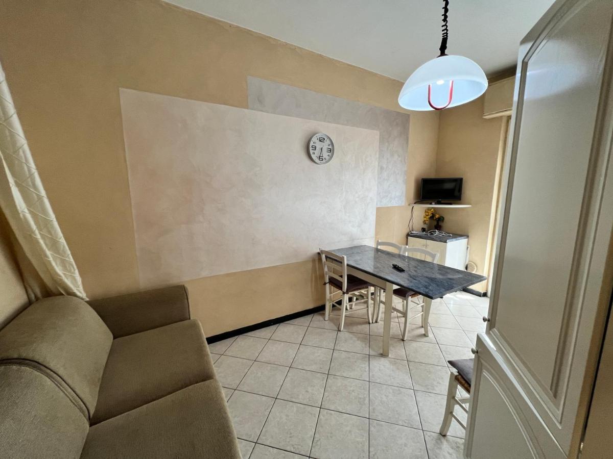 Bilocale Pf Apartment Loano Exterior photo